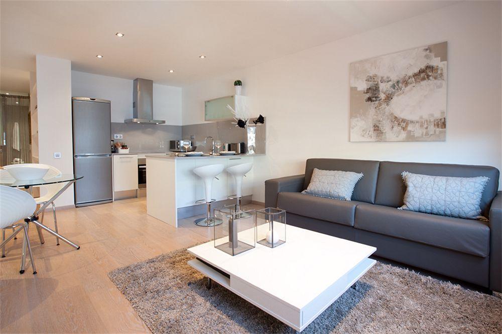 Rent Top Apartments Near Plaza De Catalunya บาร์เซโลนา ภายนอก รูปภาพ