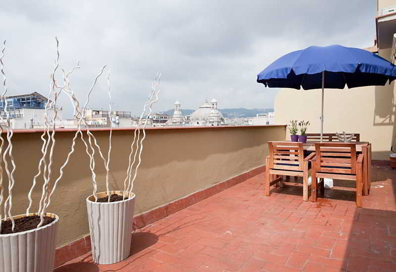 Rent Top Apartments Near Plaza De Catalunya บาร์เซโลนา ภายนอก รูปภาพ