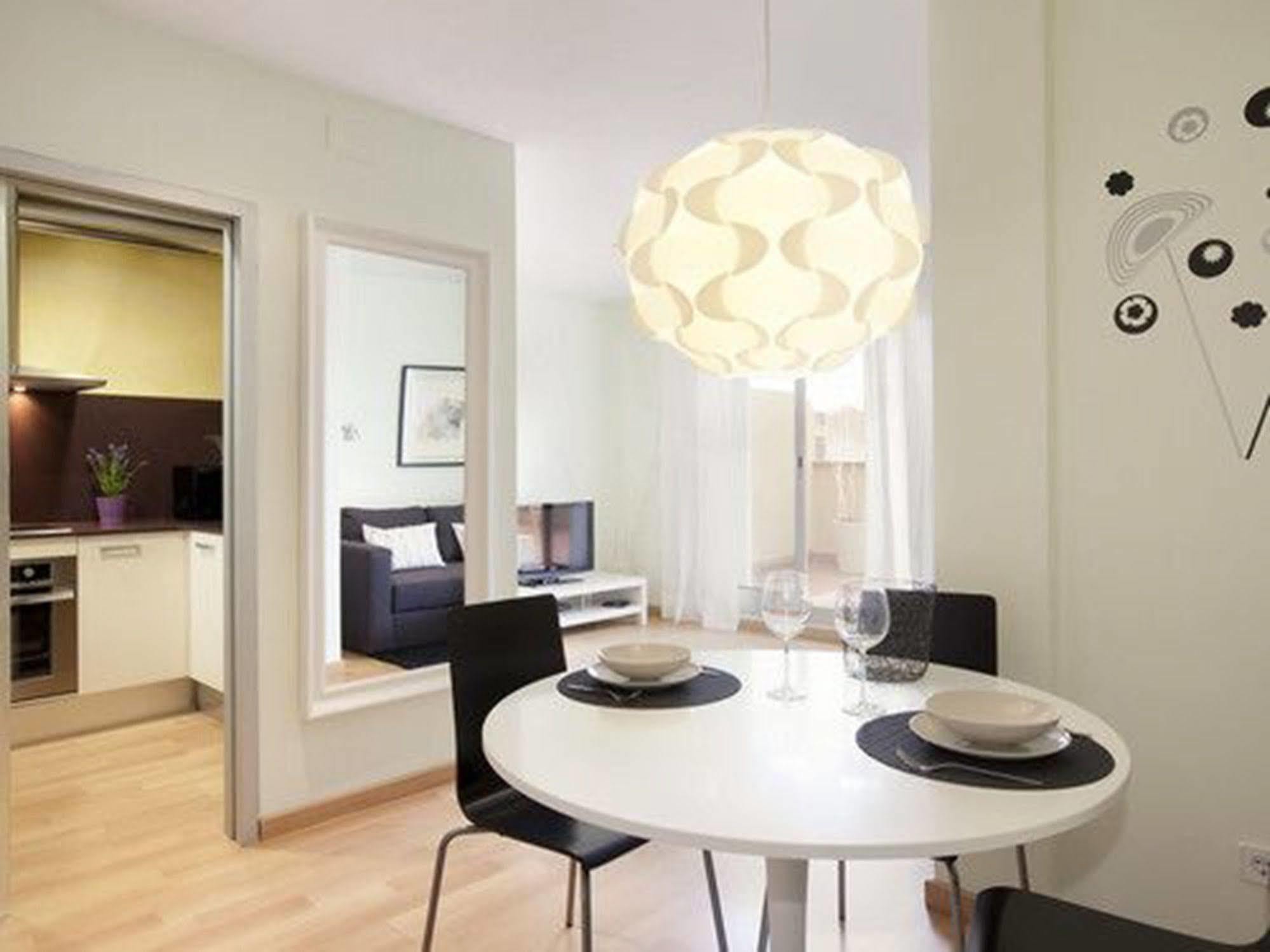Rent Top Apartments Near Plaza De Catalunya บาร์เซโลนา ภายนอก รูปภาพ