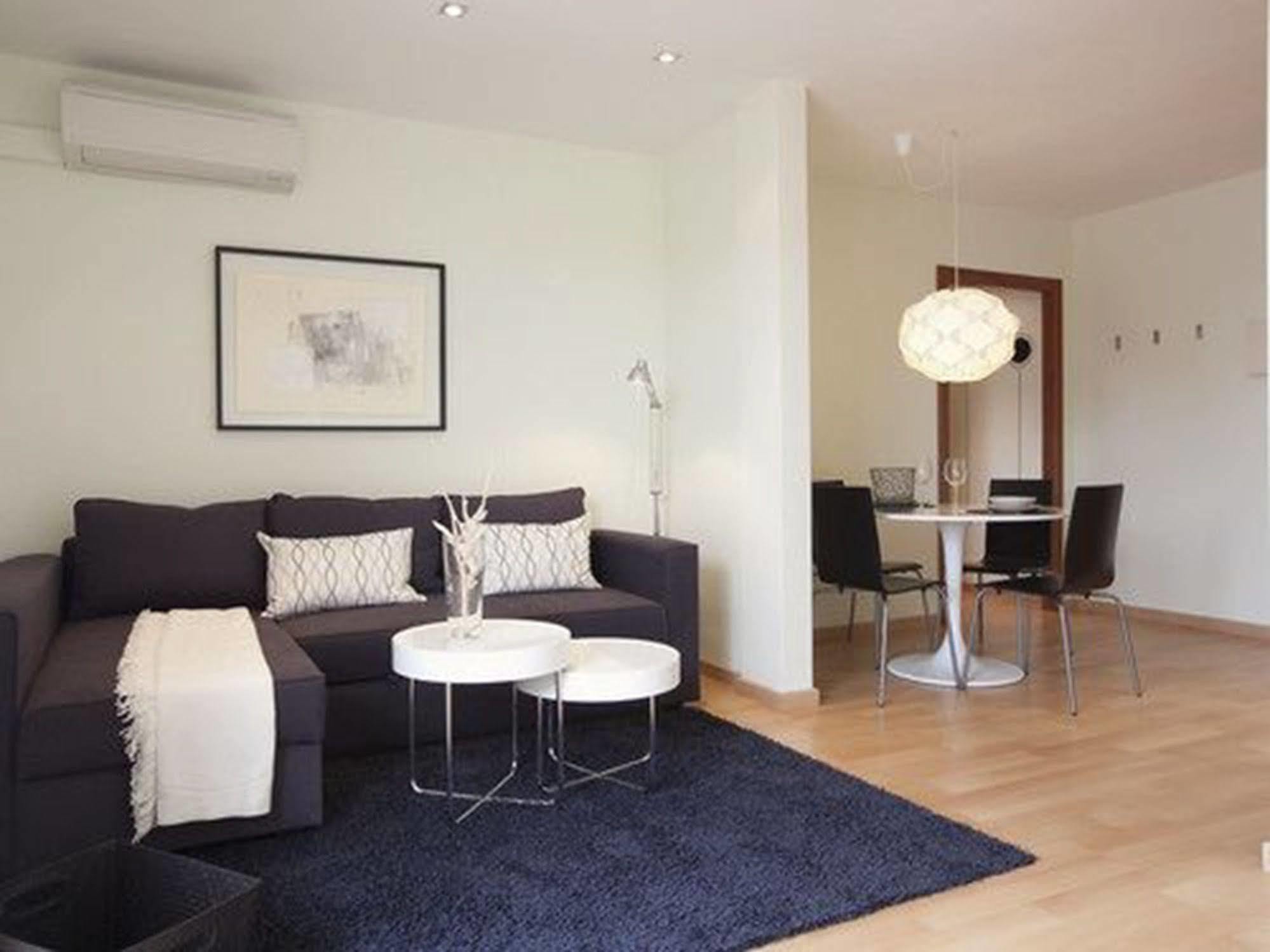 Rent Top Apartments Near Plaza De Catalunya บาร์เซโลนา ภายนอก รูปภาพ