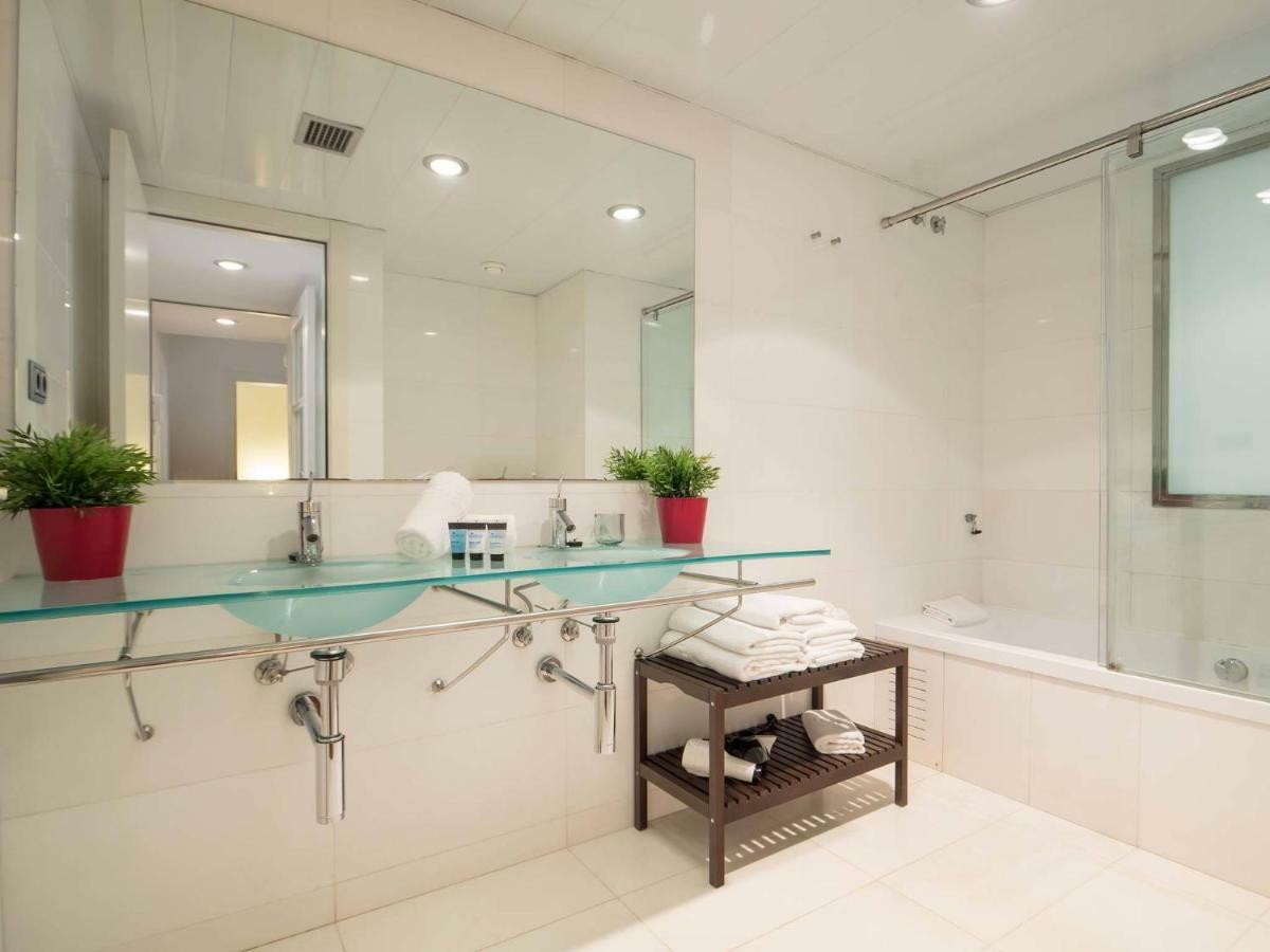 Rent Top Apartments Near Plaza De Catalunya บาร์เซโลนา ห้อง รูปภาพ