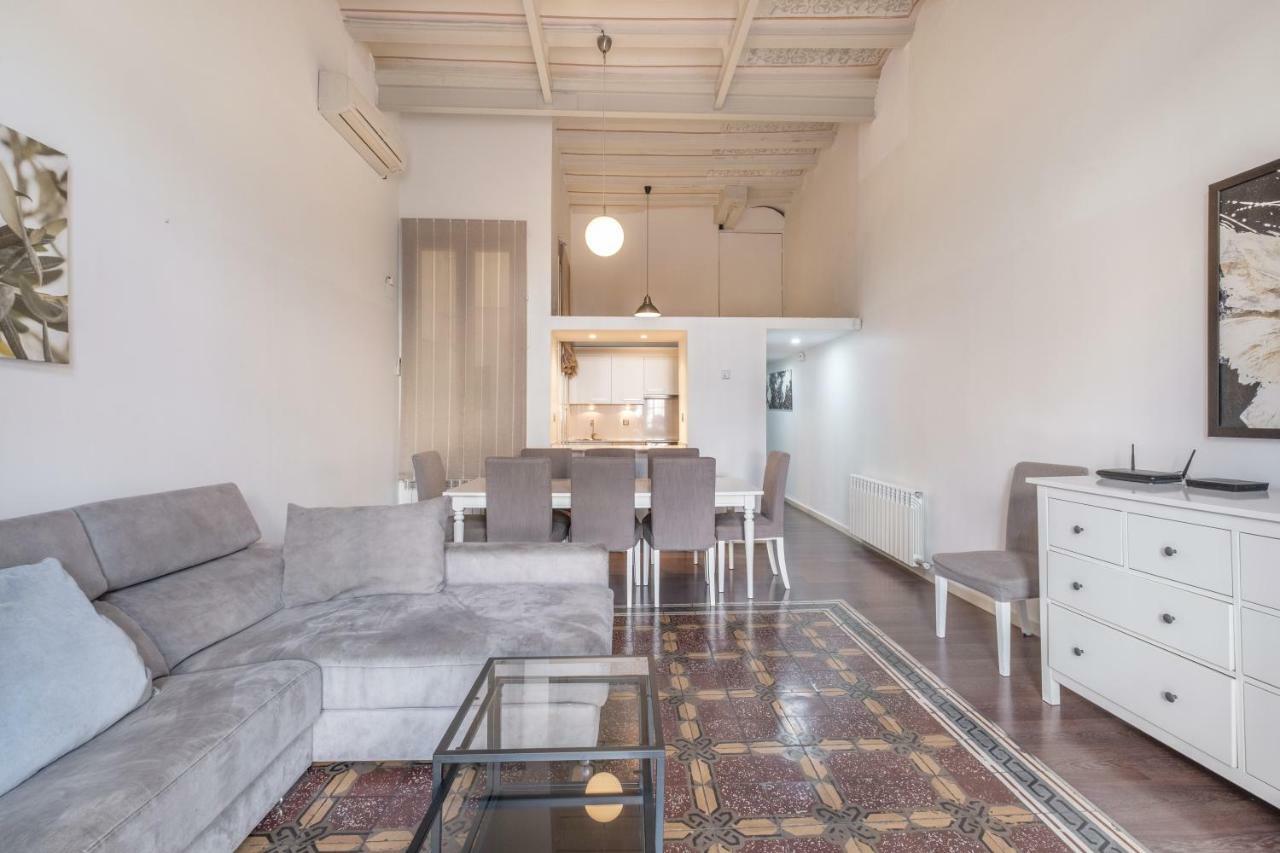 Rent Top Apartments Near Plaza De Catalunya บาร์เซโลนา ภายนอก รูปภาพ