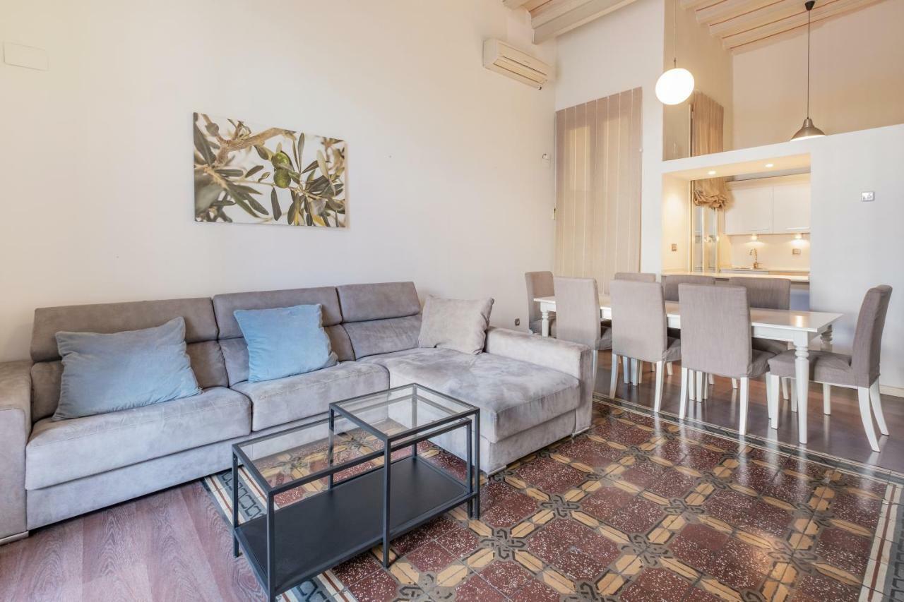 Rent Top Apartments Near Plaza De Catalunya บาร์เซโลนา ภายนอก รูปภาพ